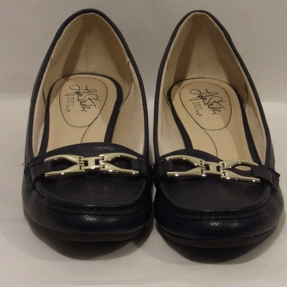 Life Stride Navy Loafer Shoes, Size 9.5M